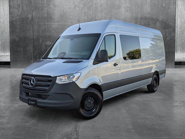 new 2025 Mercedes-Benz Sprinter 2500 car, priced at $71,370