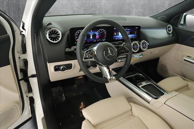 new 2025 Mercedes-Benz GLA 250 car, priced at $47,295