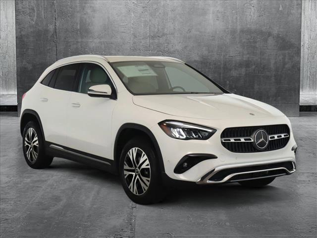 new 2025 Mercedes-Benz GLA 250 car, priced at $47,295