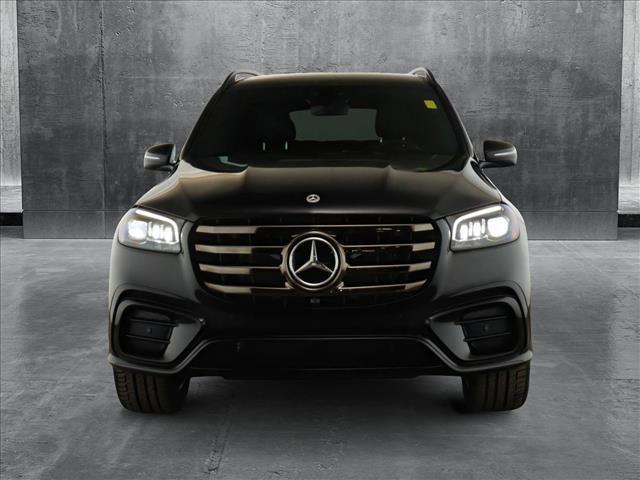 new 2025 Mercedes-Benz GLS 450 car, priced at $98,910