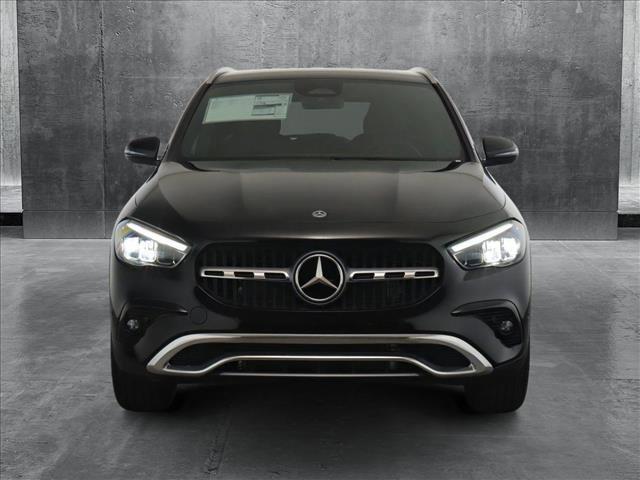 new 2025 Mercedes-Benz GLA 250 car, priced at $47,295