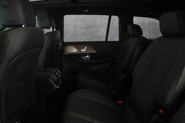 new 2025 Mercedes-Benz GLS 450 car, priced at $95,365
