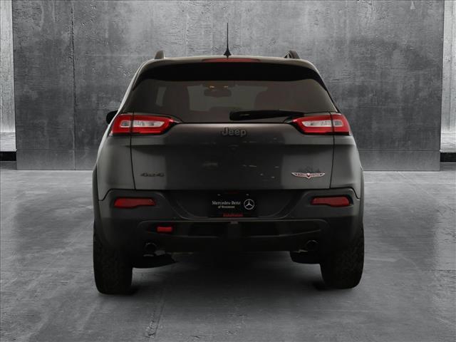 used 2018 Jeep Cherokee car, priced at $15,495