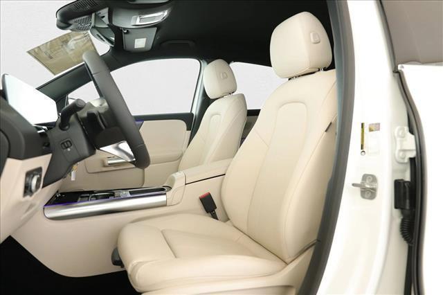 used 2025 Mercedes-Benz GLA 250 car, priced at $42,977