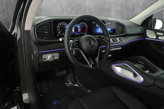 new 2025 Mercedes-Benz GLS 450 car, priced at $97,415