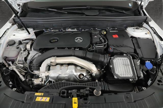 new 2024 Mercedes-Benz GLB 250 car, priced at $52,035