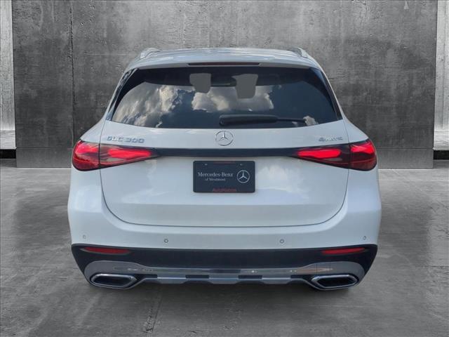 new 2025 Mercedes-Benz GLC 300 car, priced at $54,185
