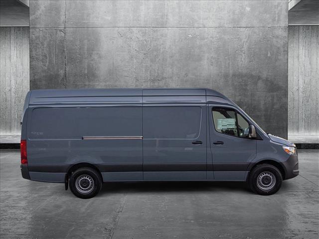 new 2025 Mercedes-Benz Sprinter 2500 car, priced at $66,728