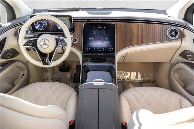 used 2023 Mercedes-Benz EQS 450 car, priced at $51,998