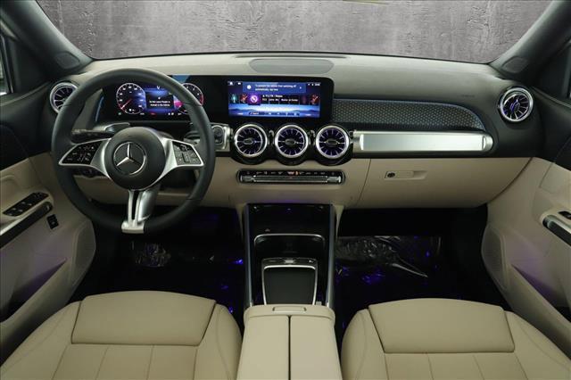 new 2025 Mercedes-Benz GLB 250 car, priced at $49,595