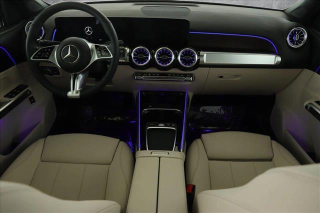 new 2025 Mercedes-Benz GLB 250 car, priced at $53,220