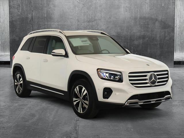 new 2025 Mercedes-Benz GLB 250 car, priced at $49,595