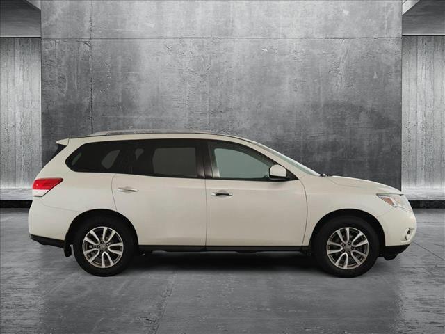 used 2015 Nissan Pathfinder car, priced at $11,192