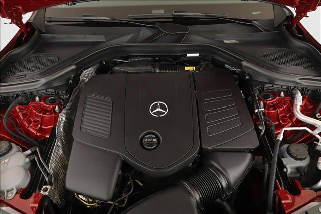 new 2025 Mercedes-Benz GLC 300 car, priced at $67,105