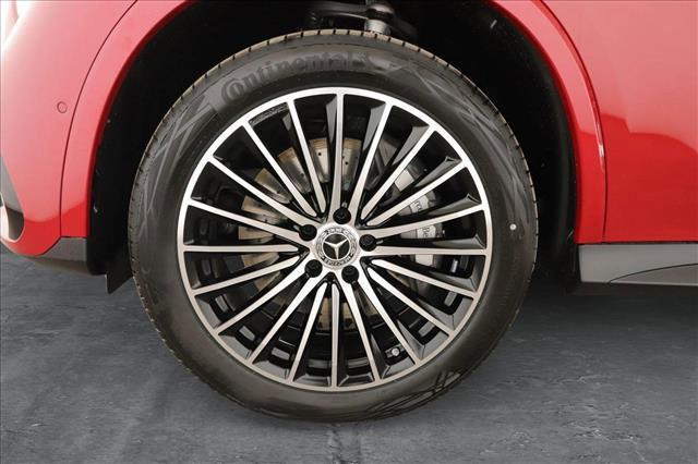 new 2025 Mercedes-Benz GLC 300 car, priced at $67,105