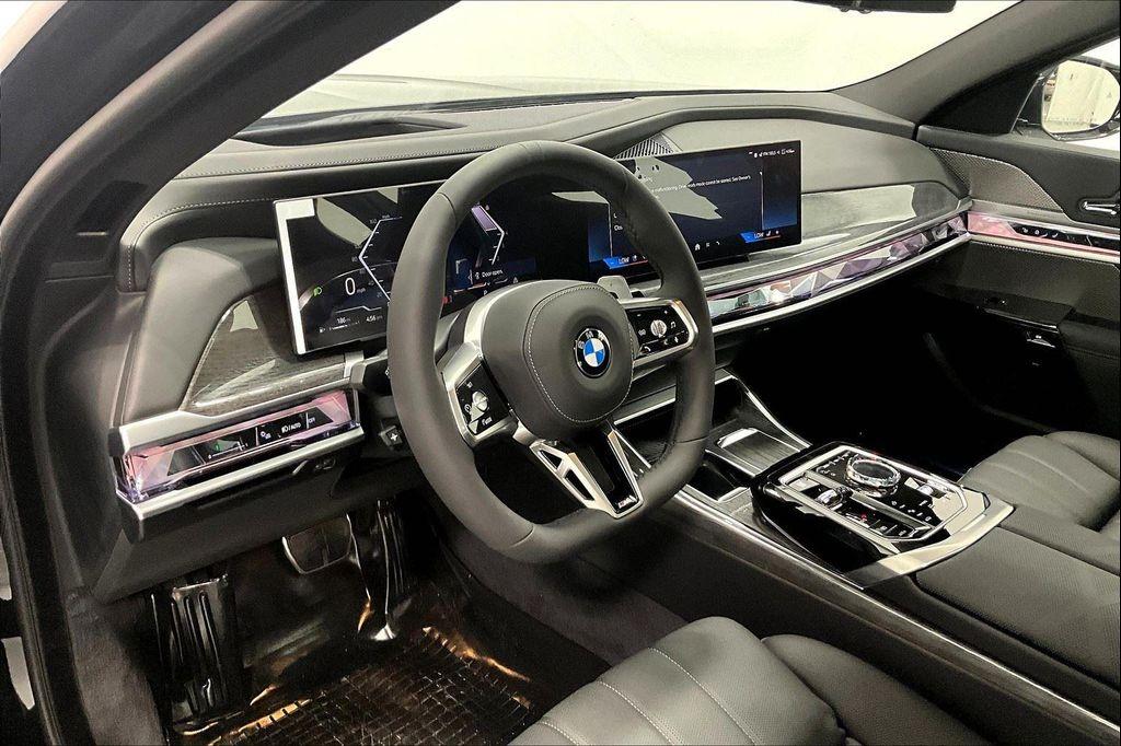 new 2025 BMW 760 car, priced at $129,400