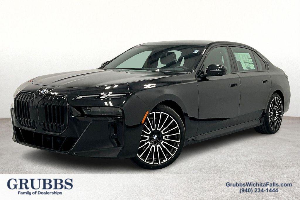 new 2025 BMW 760 car, priced at $129,400