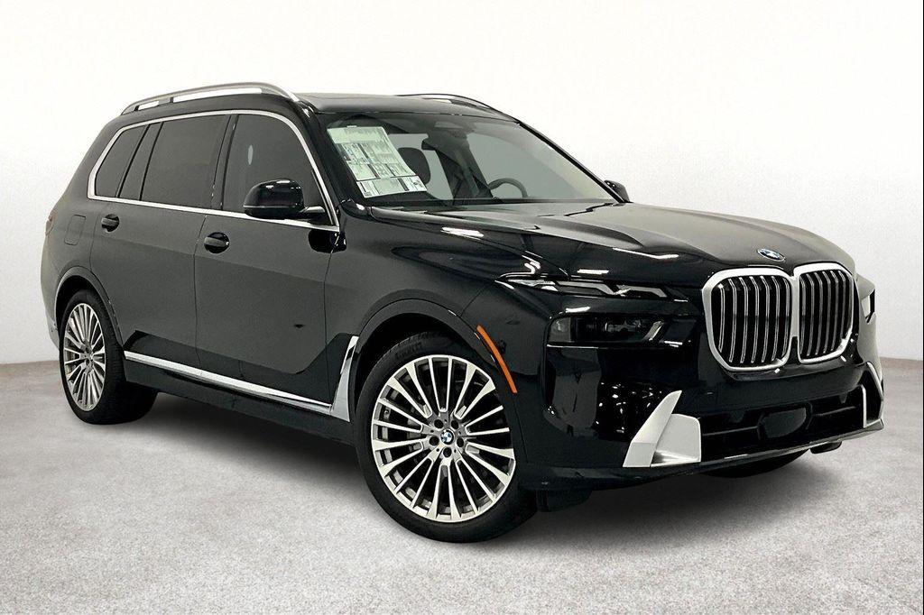 new 2025 BMW X7 car, priced at $90,450
