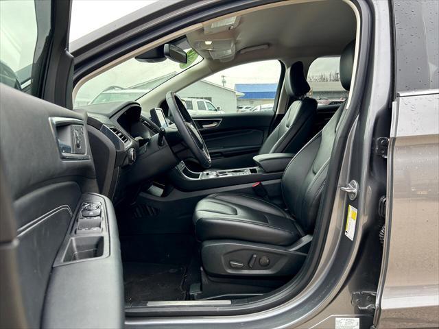 used 2022 Ford Edge car, priced at $31,900
