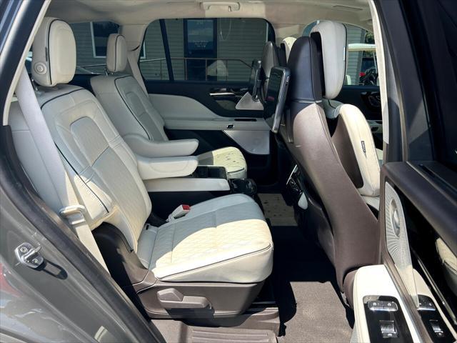 used 2020 Lincoln Aviator car, priced at $49,400