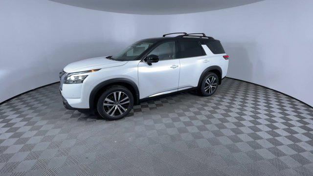 new 2025 Nissan Pathfinder car, priced at $53,985