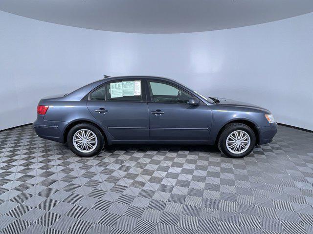 used 2009 Hyundai Sonata car, priced at $5,500