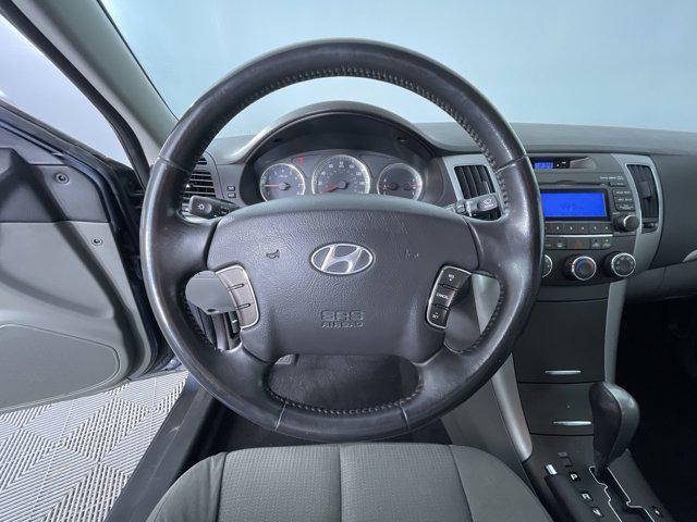 used 2009 Hyundai Sonata car, priced at $5,500