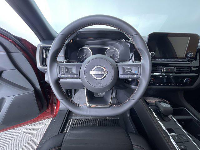 new 2025 Nissan Pathfinder car, priced at $43,909