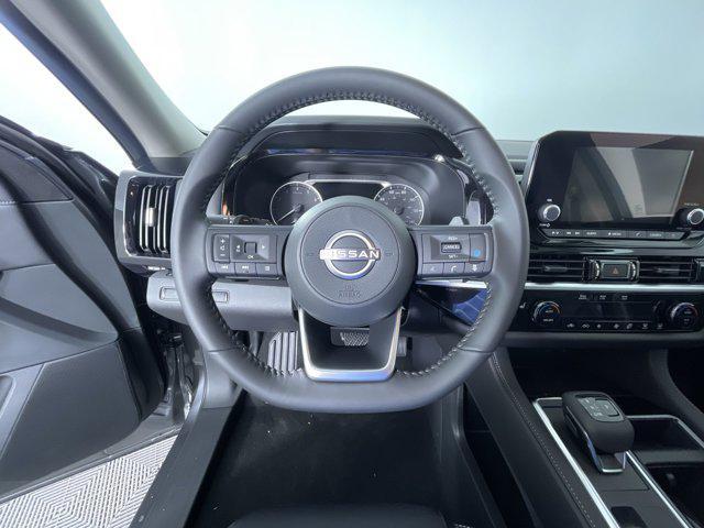 new 2025 Nissan Pathfinder car, priced at $41,519