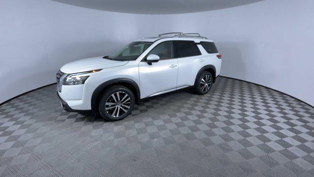 new 2025 Nissan Pathfinder car, priced at $52,940