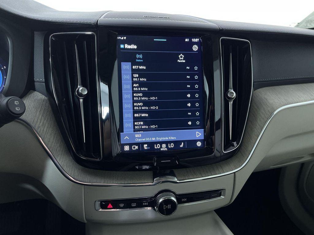 used 2022 Volvo XC60 car, priced at $33,681