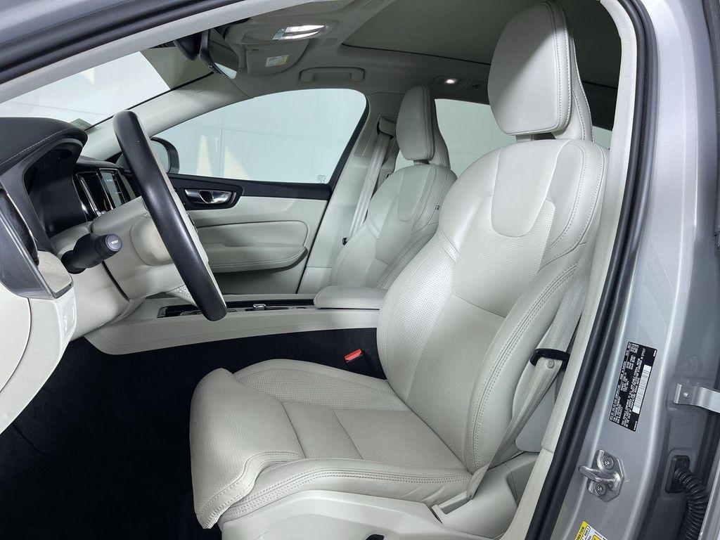 used 2022 Volvo XC60 car, priced at $33,681