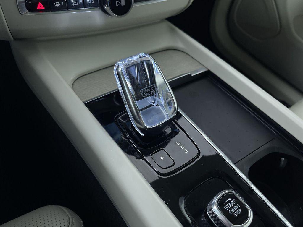 used 2022 Volvo XC60 car, priced at $33,681