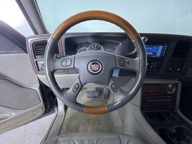 used 2004 Cadillac Escalade car, priced at $6,200