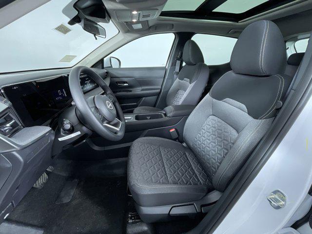 new 2025 Nissan Kicks car, priced at $27,480