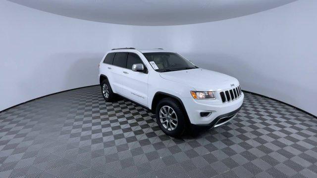 used 2015 Jeep Grand Cherokee car, priced at $12,400