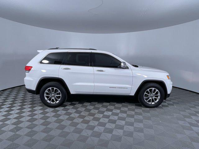 used 2015 Jeep Grand Cherokee car, priced at $12,400