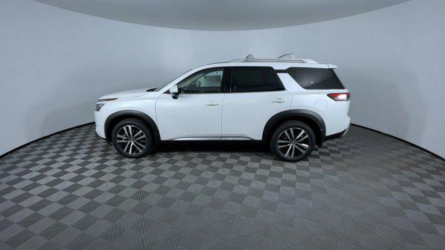 new 2025 Nissan Pathfinder car, priced at $50,298