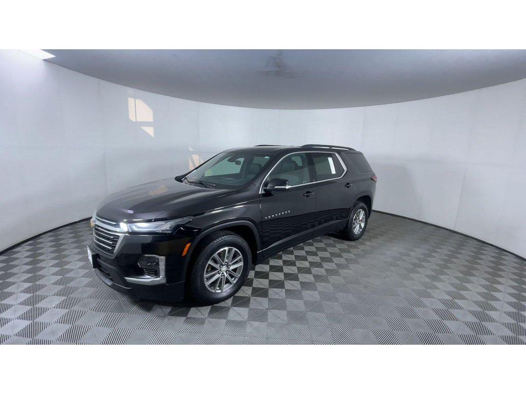 used 2023 Chevrolet Traverse car, priced at $29,381