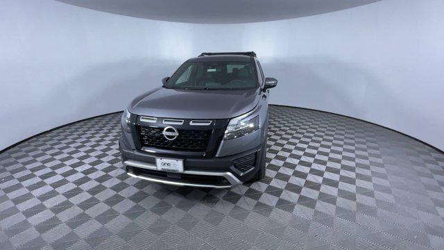 new 2025 Nissan Pathfinder car, priced at $45,650