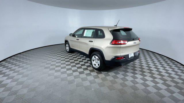 used 2015 Jeep Cherokee car, priced at $9,900