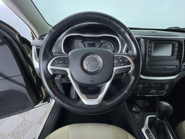used 2015 Jeep Cherokee car, priced at $9,900