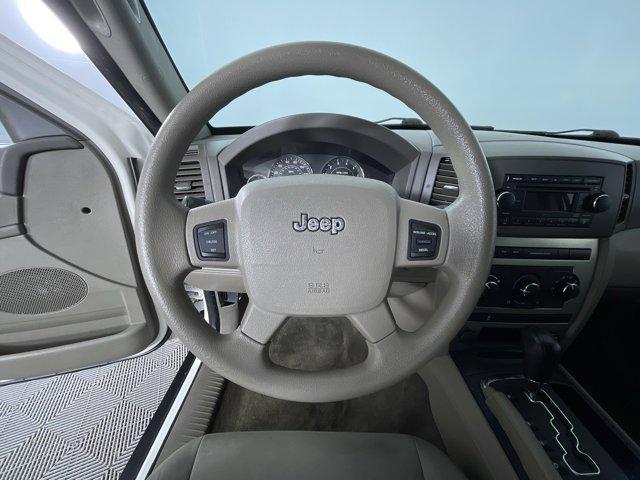 used 2007 Jeep Grand Cherokee car, priced at $6,900