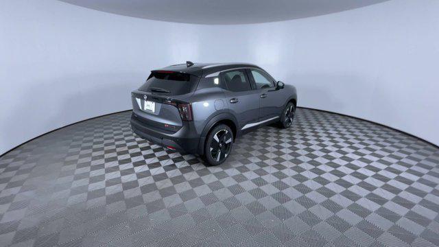 new 2025 Nissan Kicks car, priced at $29,110