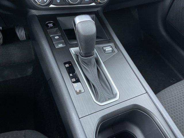 new 2025 Nissan Kicks car, priced at $25,010