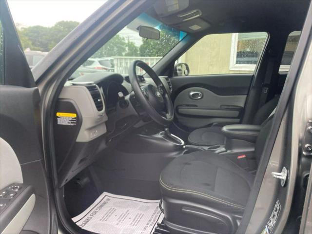 used 2015 Kia Soul car, priced at $4,990
