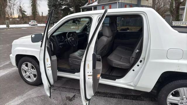 used 2013 Honda Ridgeline car, priced at $9,495