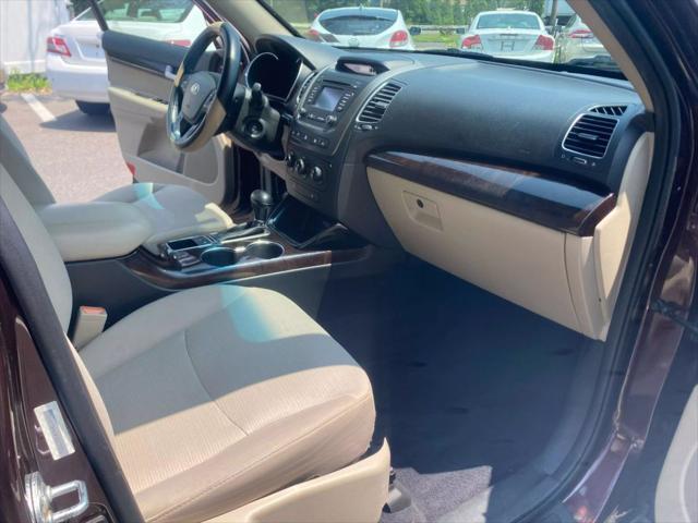 used 2015 Kia Sorento car, priced at $7,990