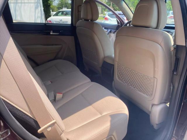 used 2015 Kia Sorento car, priced at $7,990
