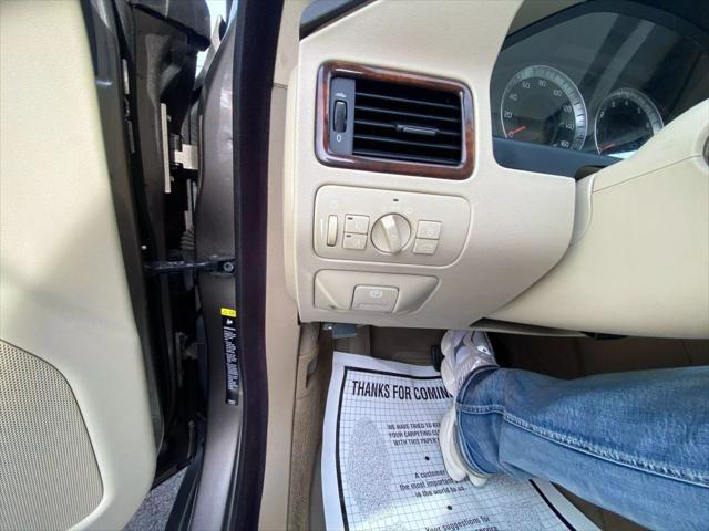 used 2009 Volvo XC70 car, priced at $8,995